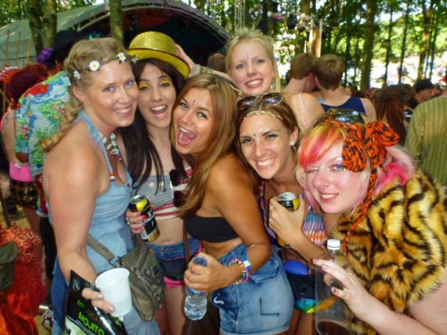 417431_10151994883035551_1854695911_n