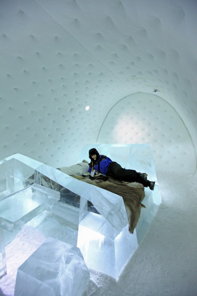 2013: Art Suite Iceberg. Artist: Wouter Biegelaar.