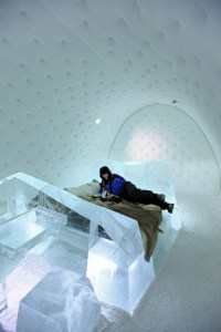 2013: Art Suite Iceberg. Artist: Wouter Biegelaar.