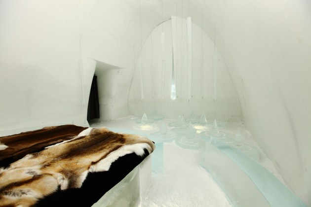 Ice Hotel Sweden 2013: Art Suite Rain of Memories. Artists: Jose Carlos Cabello Millan & Alessandro Canu